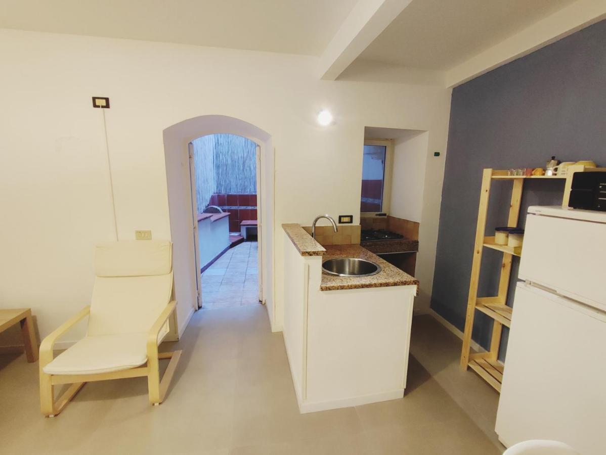 Loft Con Cortiletto - 100 Meters From The Beach Apartment Cefalu Bagian luar foto
