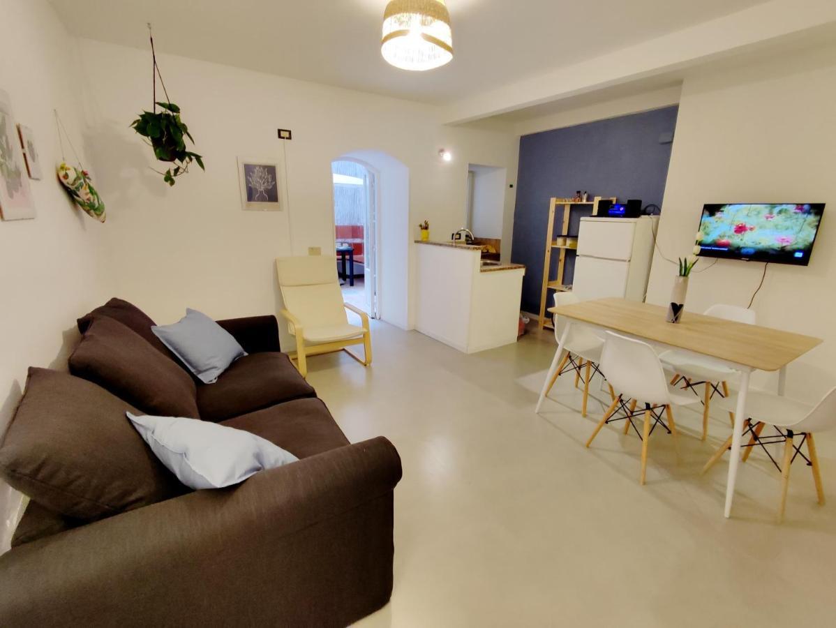 Loft Con Cortiletto - 100 Meters From The Beach Apartment Cefalu Bagian luar foto